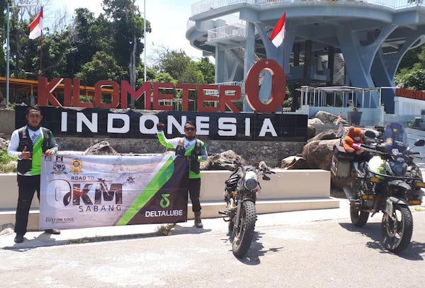 Komunitas Japs & Bratstyle Indonesia Bareng Deltalube Sukses Singgahi Titik 0 KM